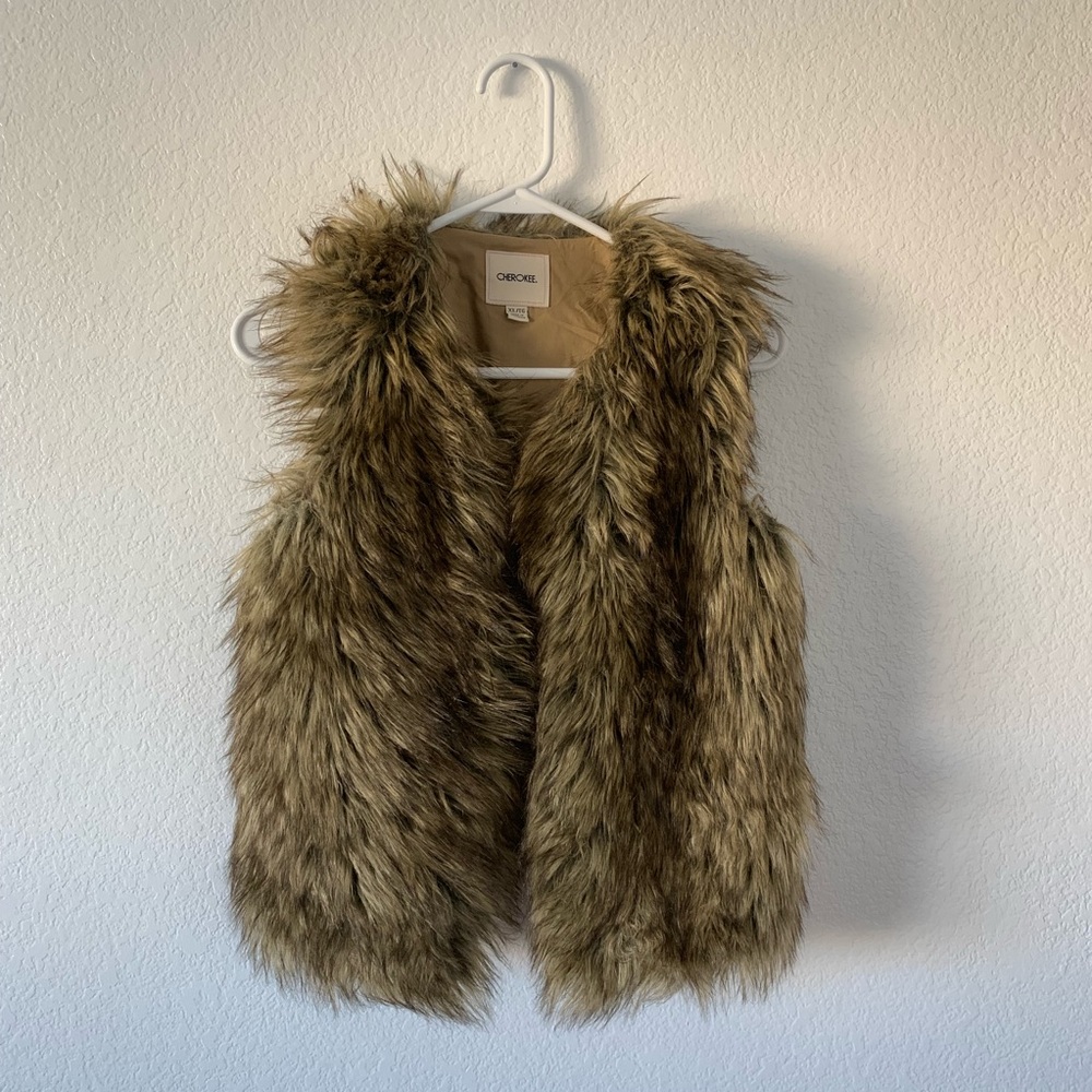 Fur vest